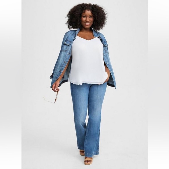 NWT Torrid Sophie Chiffon Swing Cami, Size 00 (10), Cloud Dancer - Picture 2 of 7